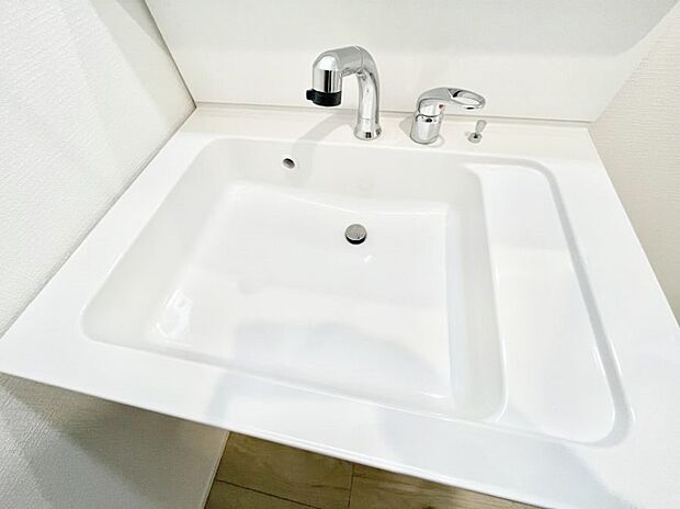 【ハンドシャワー水栓】ハンドシャワー付き！使いやすい洗面台。