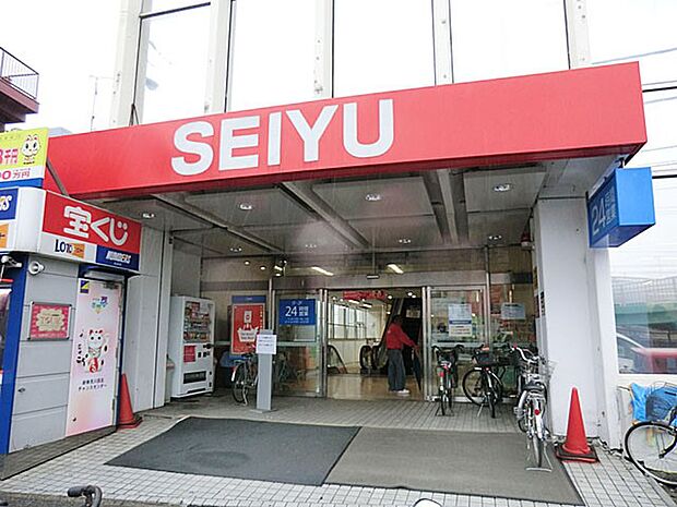 西友新検見川店(約700m・徒歩9分)