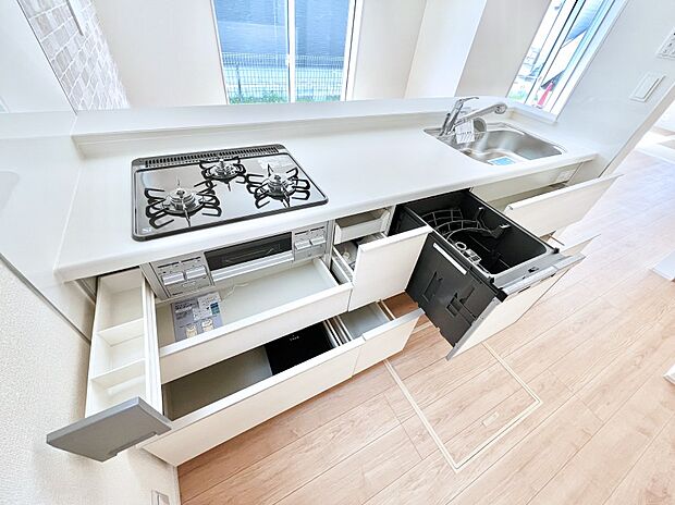 【スライド収納】使いやすさを優先したスライド式収納タイプ!