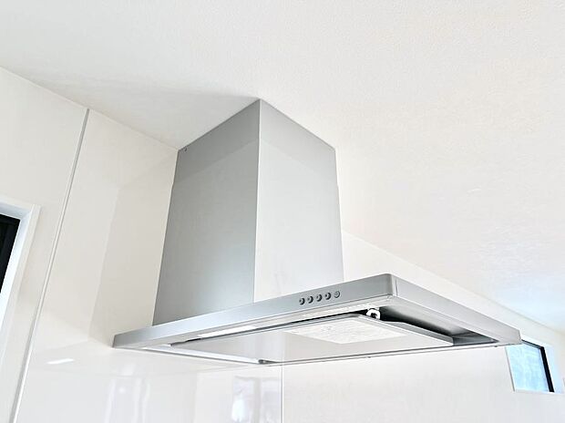 【レンジフード】基本的なお手入れはフィルターのみ！お手入れのしやすさも魅力です。