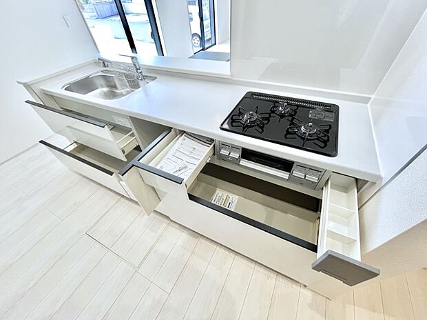 【スライド収納】使いやすさを優先したスライド式収納タイプ!