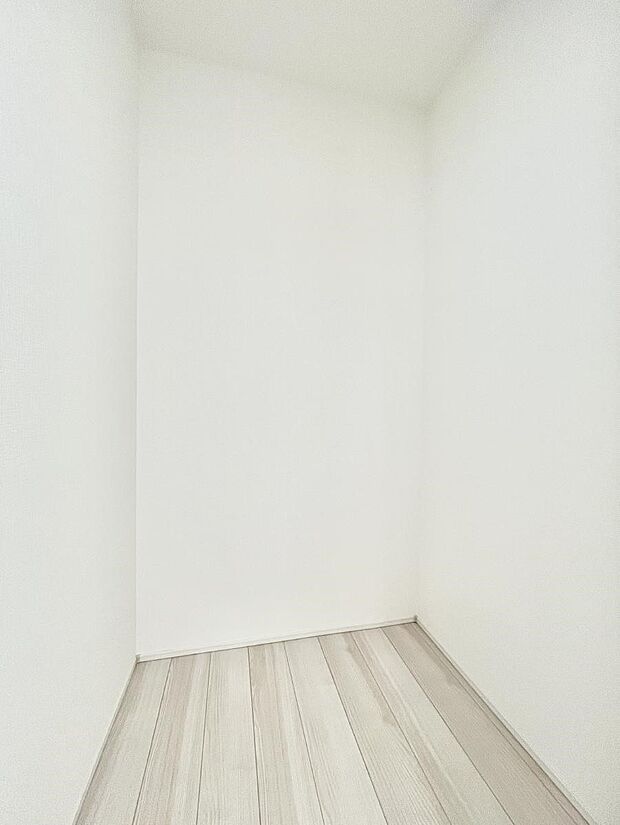 【収納】キッチンにはパントリー！食材のストックはもちろん、日用品の収納など使い方はいろいろ！