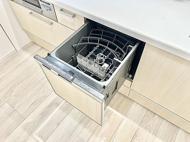 【食洗機】面倒なお片づけは食洗機にお任せ!家事の負担が減って、時間にも気持ちにもゆとりができます。