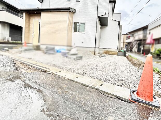【駐車場】生活に欠かせない駐車スペース。