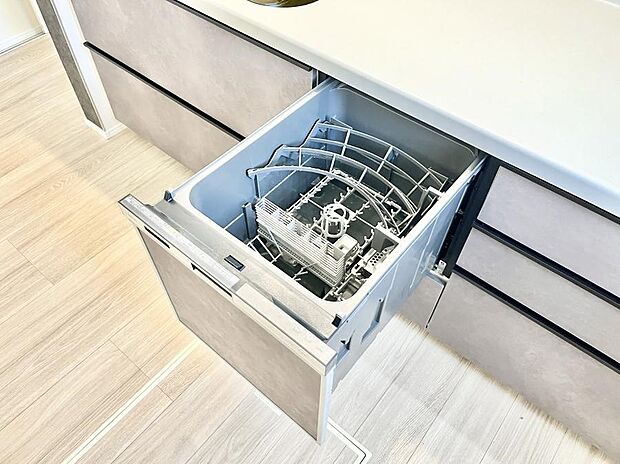 【食洗機】面倒なお片づけは食洗機にお任せ!家事の負担が減って、時間にも気持ちにもゆとりができます。