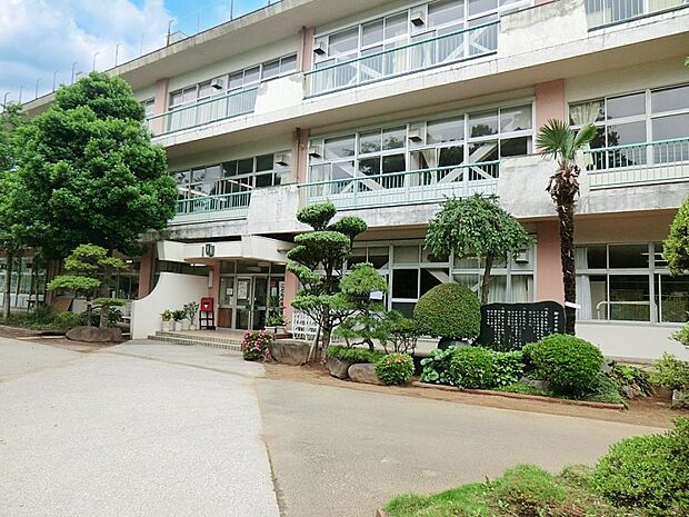 野田市立柳沢小学校(約900m・徒歩12分)