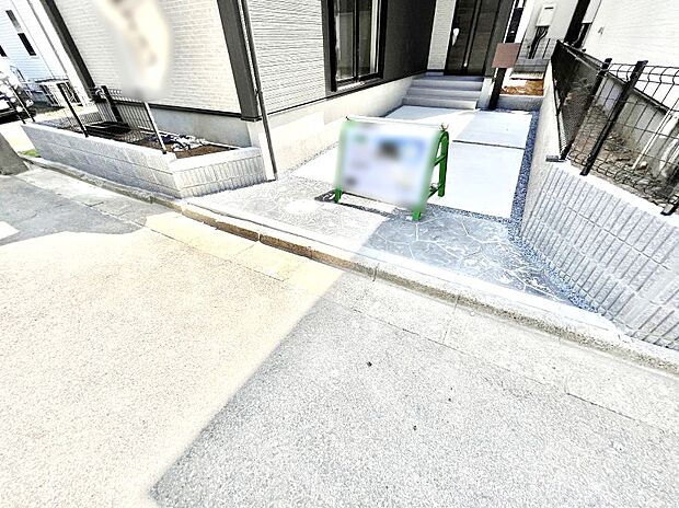 【駐車場】生活に欠かせない駐車スペース。