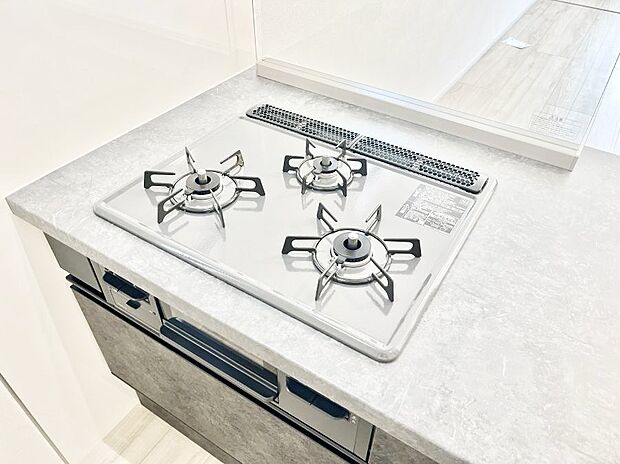 【ガスコンロ】三口ガスコンロでお料理が一気にはかどりそう