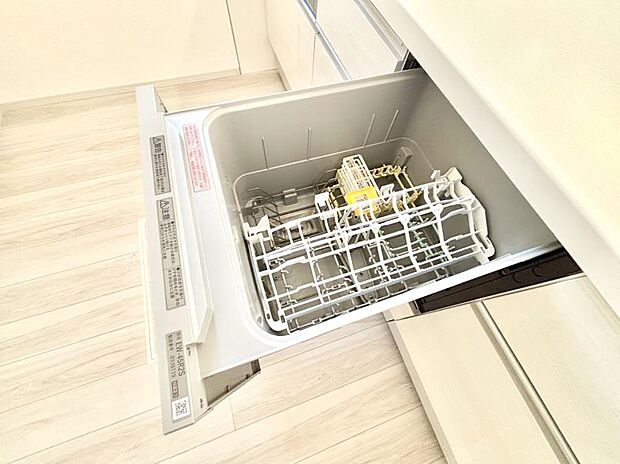 【食洗機】面倒なお片づけは食洗機にお任せ！家事の負担が減って、時間にも気持ちにもゆとりができます。