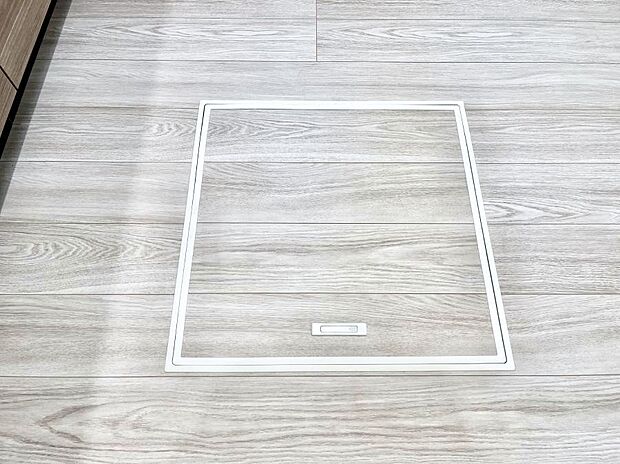 【床下収納】床下収納付き!日用品・非常用品の収納にも大活躍。