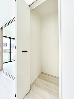 リビング収納