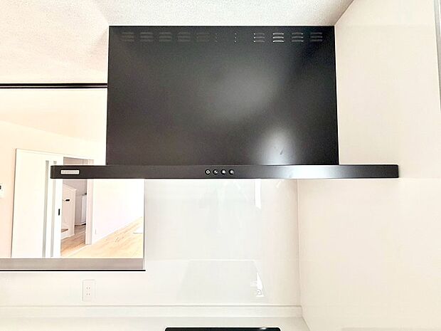 【レンジフード】基本的なお手入れはフィルターのみ!お手入れのしやすさも魅力です。