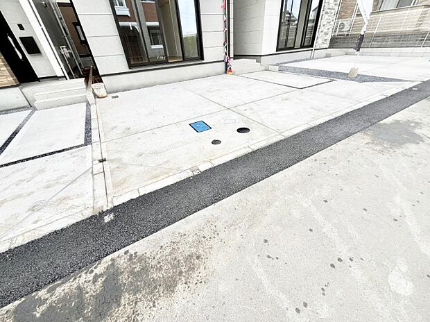 【駐車場】生活に欠かせない駐車スペース。