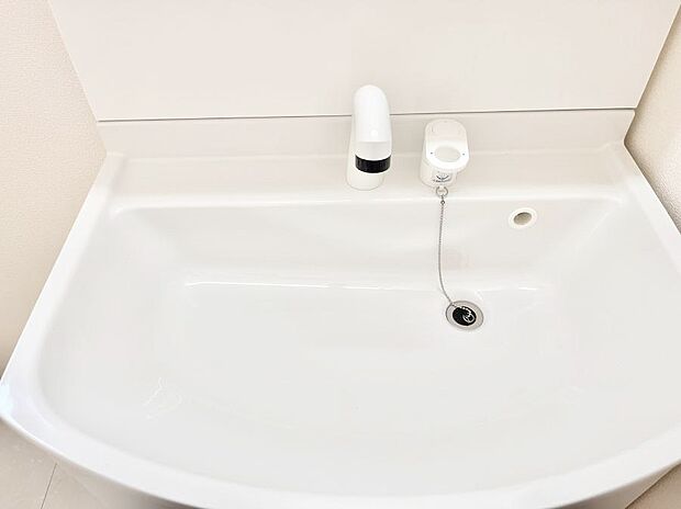【ハンドシャワー水栓】ハンドシャワー付き！使いやすい洗面台。
