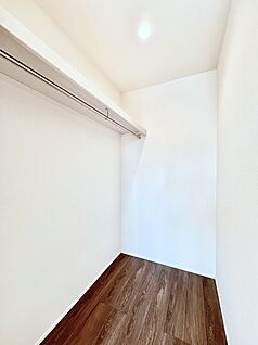 ウォークインクローゼット