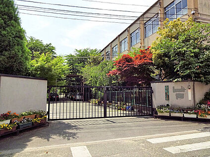 京都市立太秦中学校 1440ｍ(徒歩18分)