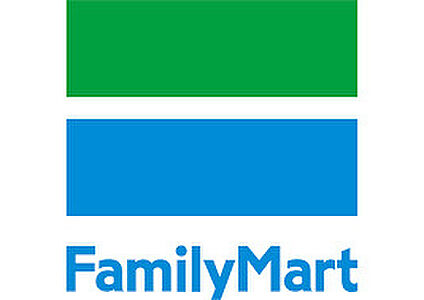 ファミリーマート枚方津田北町店 250m(徒歩4分)