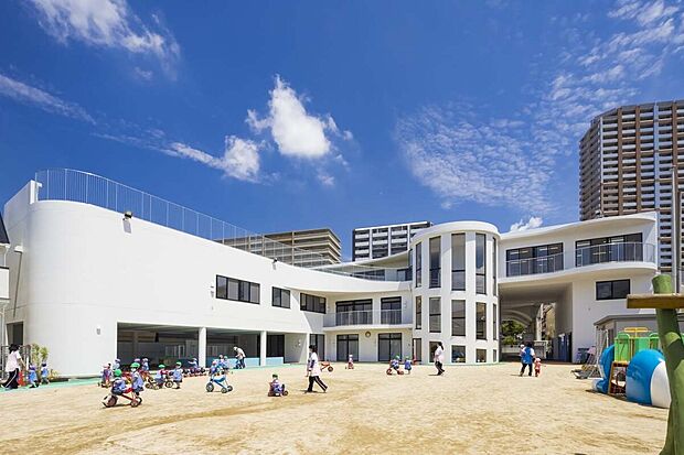 諏訪こども学園（約88m）