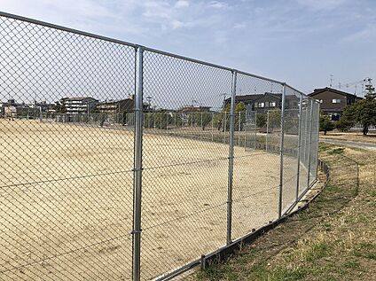 大東中央公園 800m(徒歩10分)