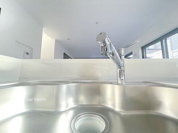 【売主施工例写真】※現況優先となります。設備・間取り等につきましてはご案内時にお確かめ下さい。