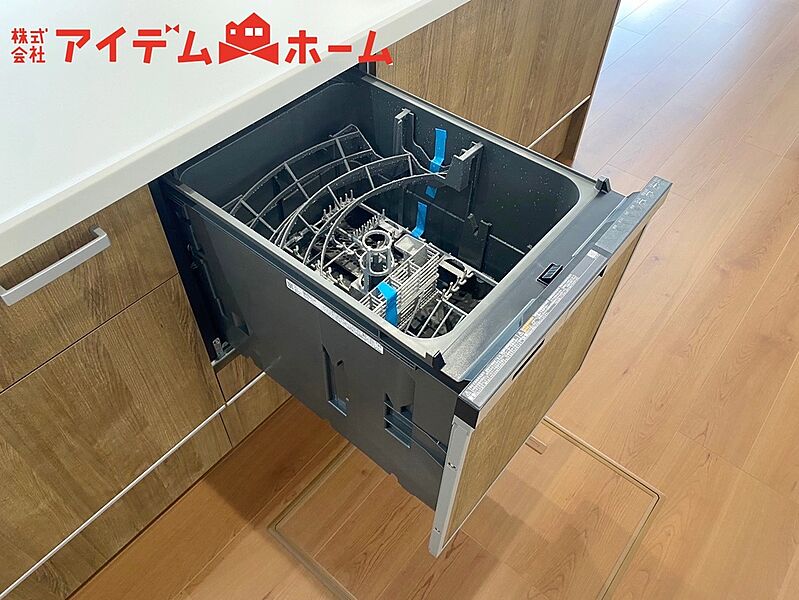家事の時短に役立つ食洗機付き♪