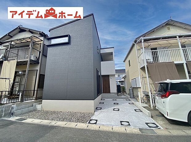 ●○●○A棟外観写真○●○●
　　　平日の案内も可能です♪
　お気軽にお問い合わせください！
