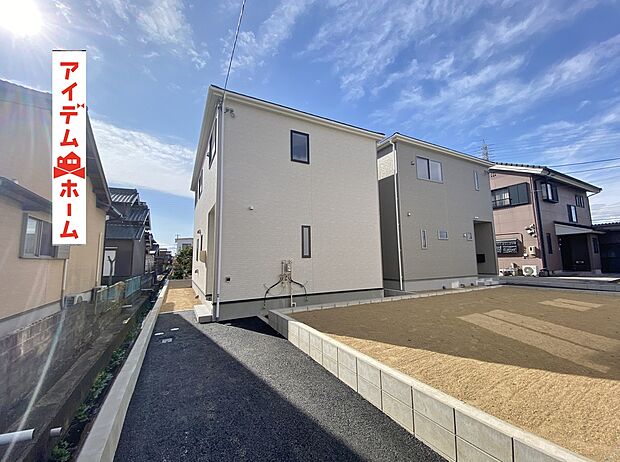 ●○●○3号棟外観写真○●○●
平日の案内も可能です♪
お気軽にお問い合わせください!