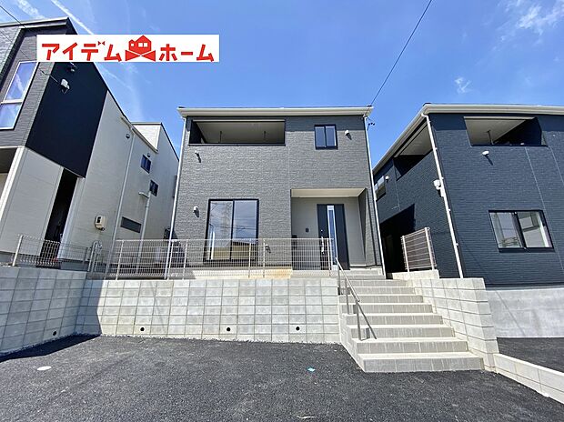 ●○●○2号棟外観写真○●○●
平日の案内も可能です♪
お気軽にお問い合わせください!