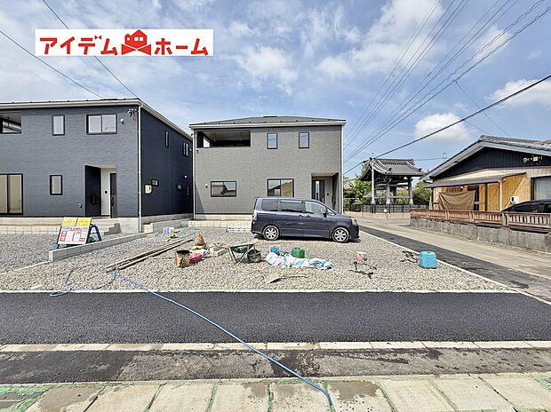 ●○●○1号棟外観写真○●○●
平日の案内も可能です♪
お気軽にお問い合わせください!