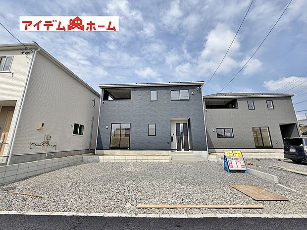 ●○●○2号棟外観写真○●○●
平日の案内も可能です♪
お気軽にお問い合わせください!