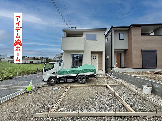 ●○●○4号棟外観写真○●○●
平日の案内も可能です♪
お気軽にお問い合わせください!