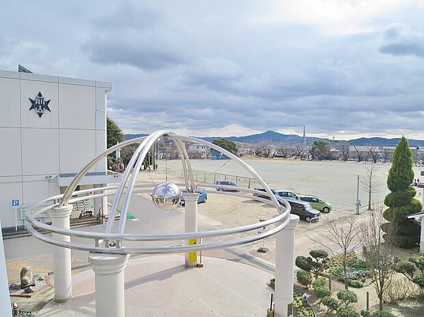 豊田市立前山小学校（約1,000m）