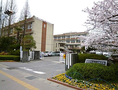 高浜市立高浜中学校 2100ｍ