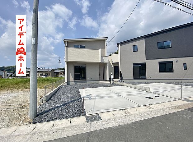 【●○●○3号棟外観写真○●○● 　　】平日の案内も可能です♪