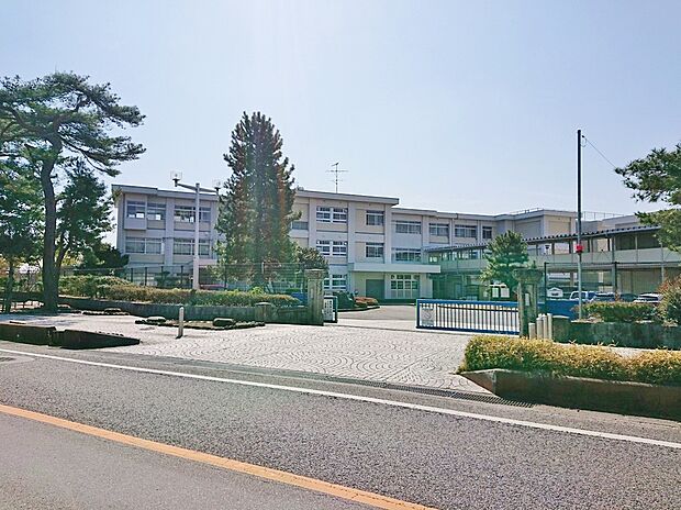 豊田市立青木小学校（約650m）