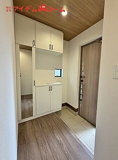 玄関(7号棟)
