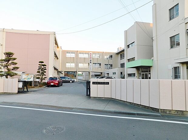 西尾市立矢田小学校（約160m）