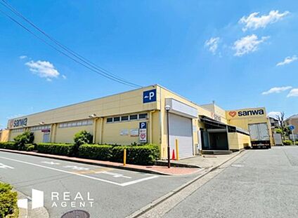 sanwa鴨志田店 956m