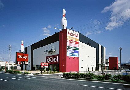 ラウンドワンスタジアム入間店 約400ｍ(徒歩6分)