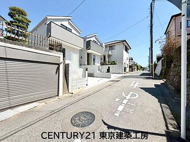 木漏れ日の閑静な住宅街。風通り・日差し良好◎