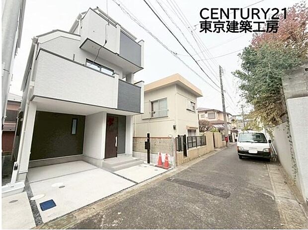 【前面道路含む現地写真】◆3階建で眺望良好!