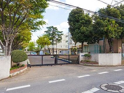 千葉市立さつきが丘東小学校 188m(徒歩3分)
