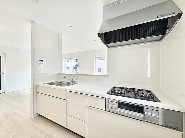 ■美味しい時間が生まれる、笑顔あふれるキッチン