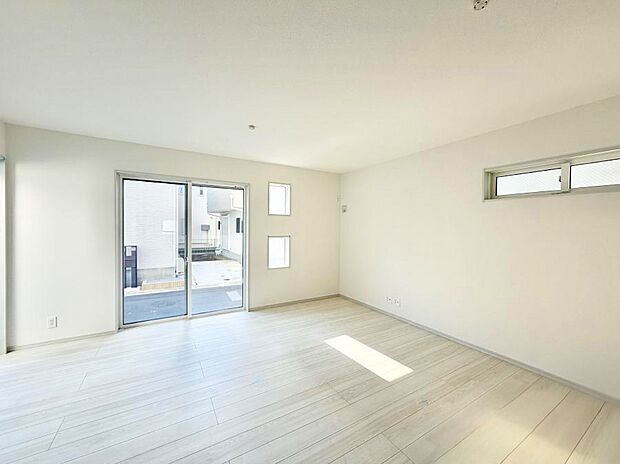 【リビング】■自然と会話が生まれる、心地よいひととき