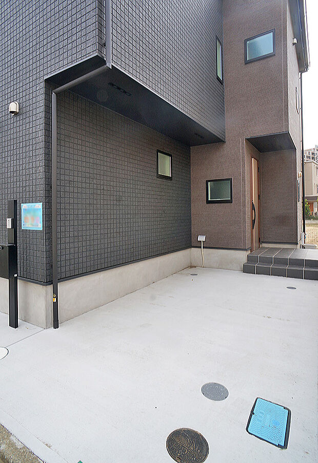 【駐車場】■自宅にカースペースがあると助かります