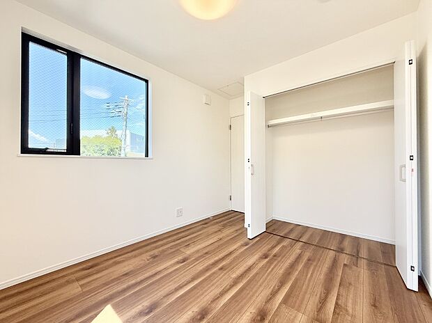 【洋室】■優雅で穏やかな時間が流れる空間