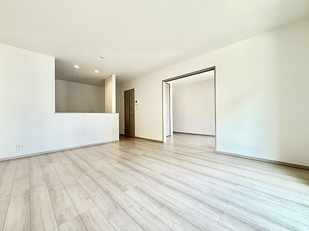 【リビング】■自然と会話が生まれる、心地よいひととき