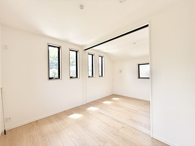 【洋室】■静かな洋室で読書や趣味に集中できる場所