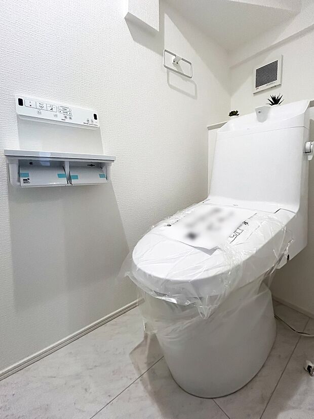 【トイレ】■毎日使う場所だからこそ、清潔感溢れる空間