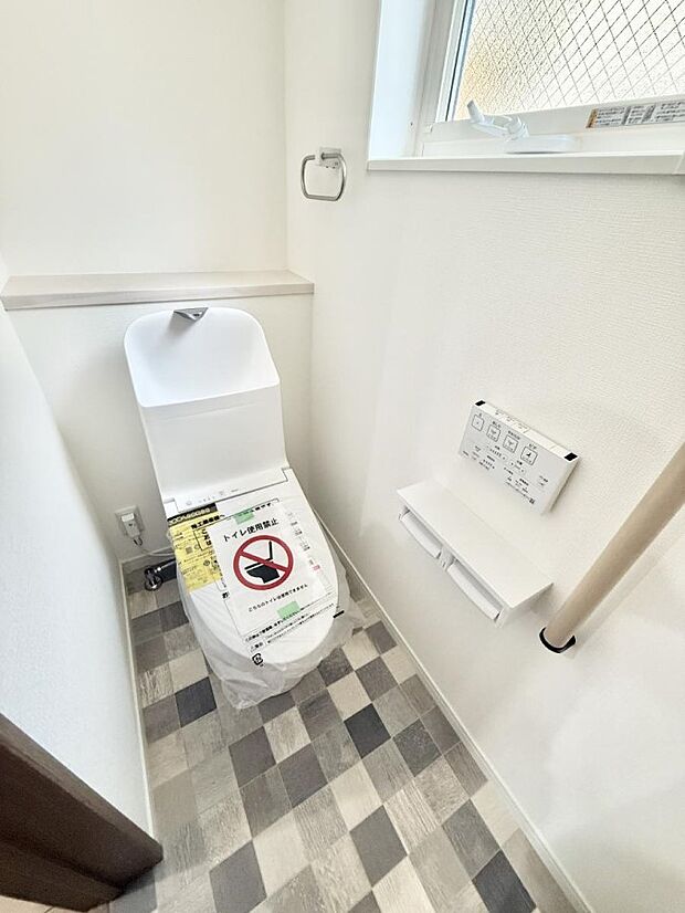 【トイレ】■毎日使う場所だからこそ、清潔感溢れる空間